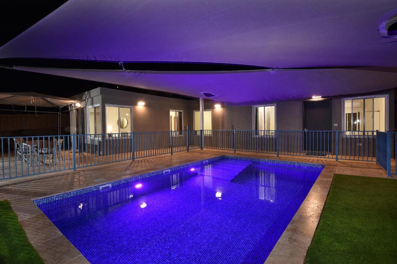 Shmulik'S Resort Couples Or Families Only Had Nes Exterior photo