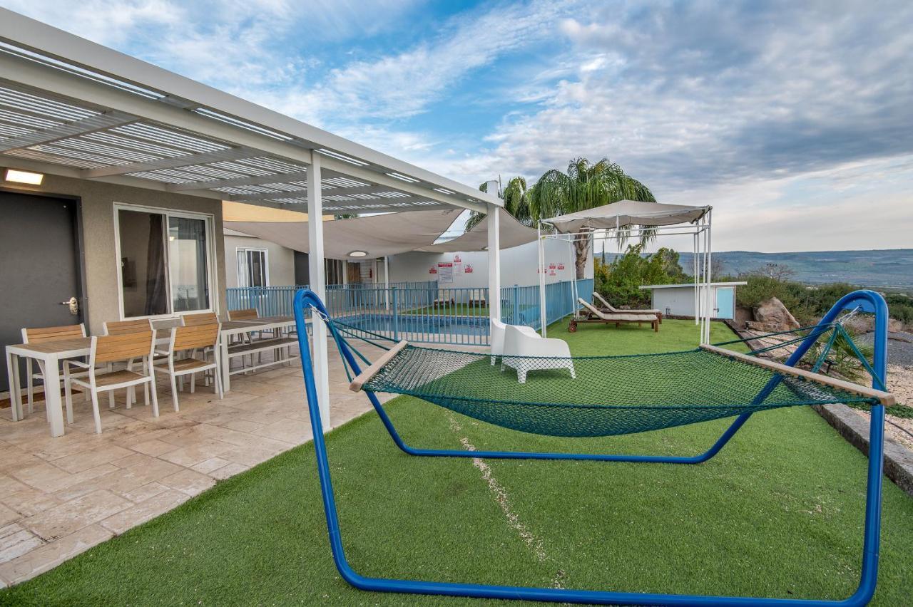 Shmulik'S Resort Couples Or Families Only Had Nes Exterior photo